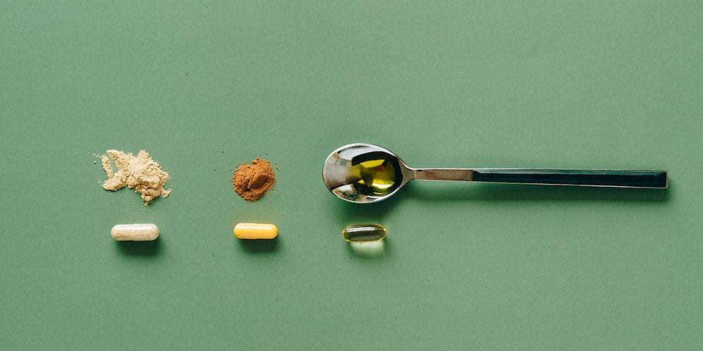 Integratori multivitaminici per la salute della pelle: il Multicentrum può aiutare a prevenire l'invecchiamento cutaneo?