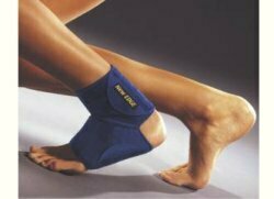 Cavigliera contenitiva new edge 010 regular taglia unica blu
