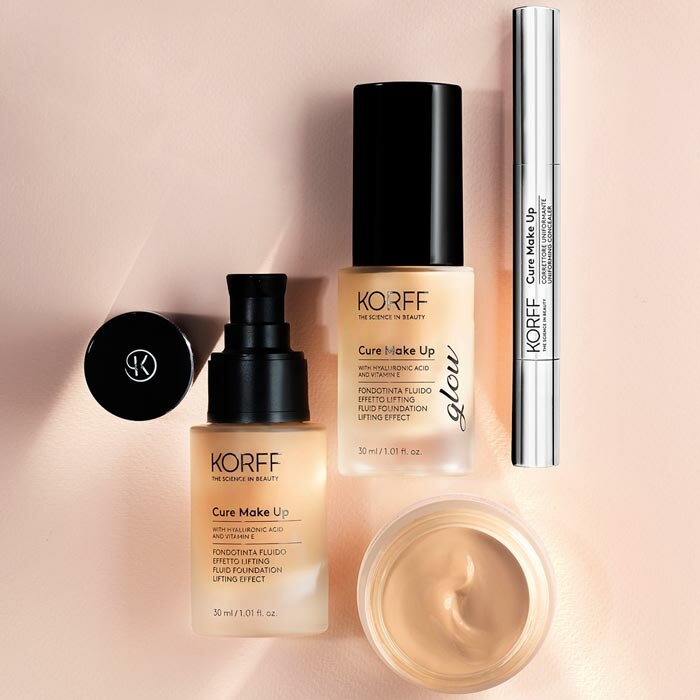 Korff Fondotinta Fluido Effetto Lifting Glow Colore 03 30 ml