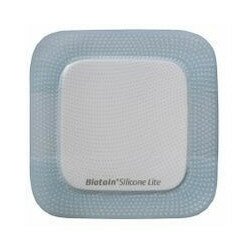 Medicazione avanzata in schiuma di poliuretano con adesivo delicato in silicone biatain 5x5cm 5 pezzi