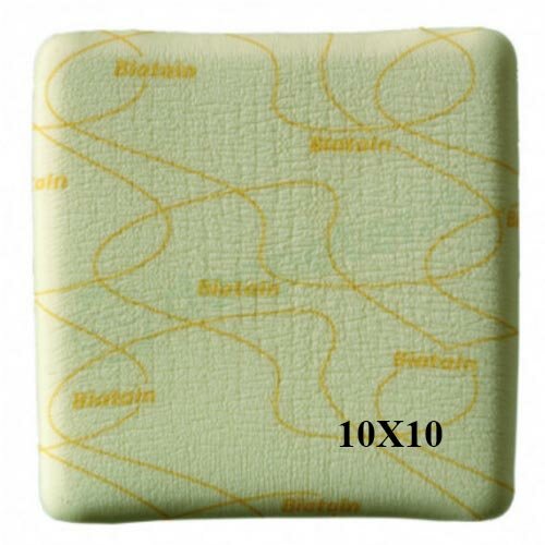 Medicazione avanzata in schiuma in poliuretano soft/hold biatain misura 10x10.5 pezzi articolo 3470