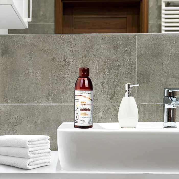 Restivoil Olio Shampoo Capelli Grassi 250 ml