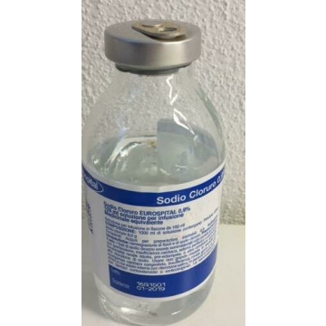 Soluzione Fisiologica 0,9% Sodio Cloruro 1 flacone 100 ml 