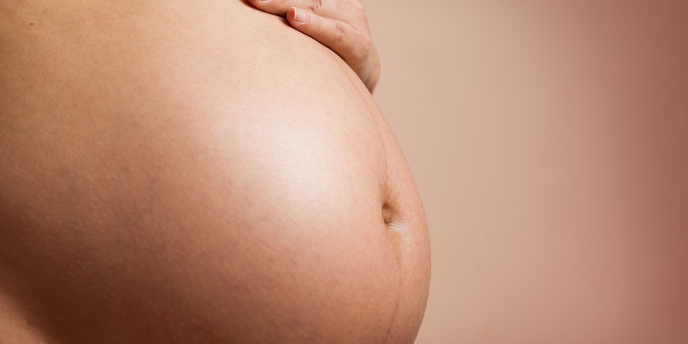 Le vene varicose in gravidanza: cause, sintomi e trattamenti